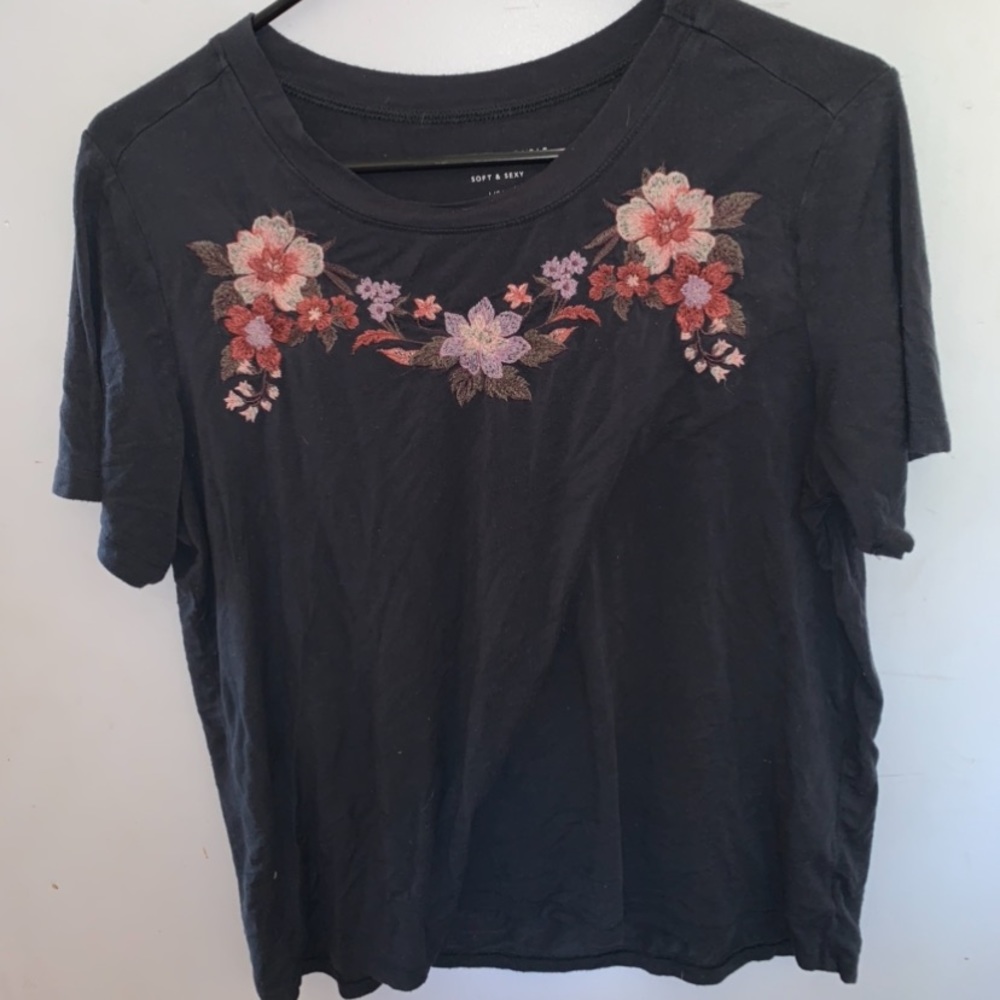 AE embroidered soft+sexy tee